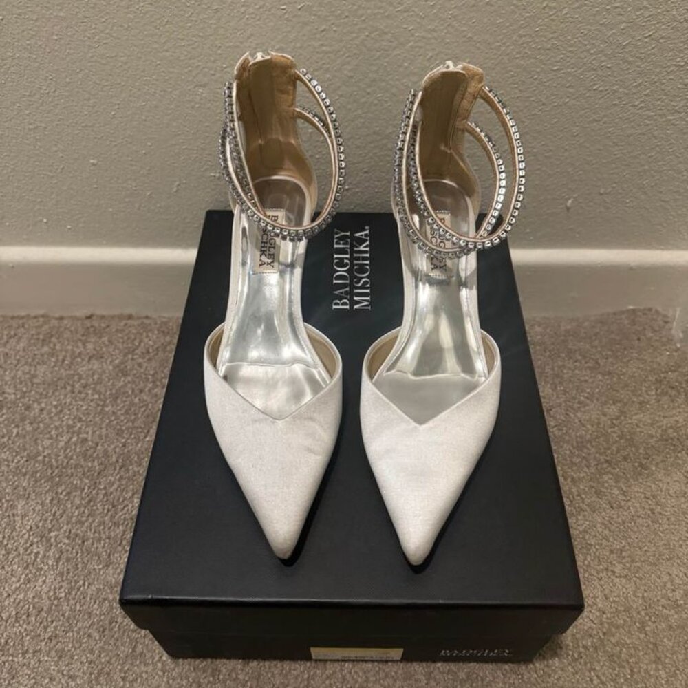 Wedding Heels Badgley Mischka Lilibeth Kitten Heel Ankle Strap Pump, Size 6